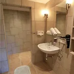 Tannenhof לינה וארוחת בוקר לאוגנג