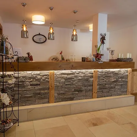 Tannenhof Bed and Breakfast