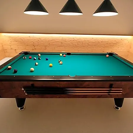 Tannenhof 3* לאוגנג