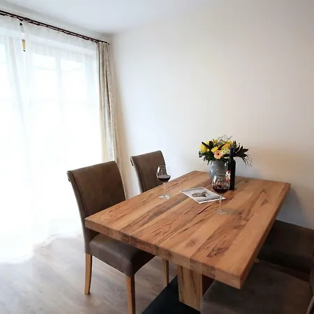 Tannenhof 3* レオガング