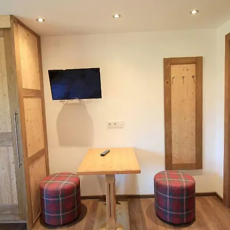 Tannenhof Bed & Breakfast