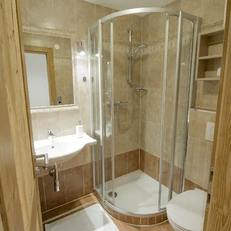 Bed & Breakfast Tannenhof 3*