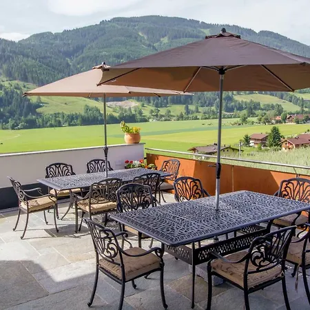 Bed & Breakfast Tannenhof 3*